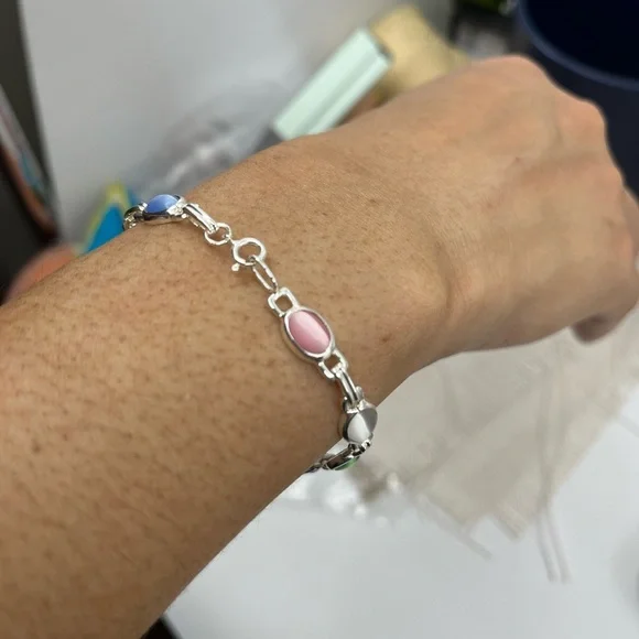 Stunning Vintage Sterling Silver Chainlink Bracelet with Multicolored Cabochons - Picture 8 of 16